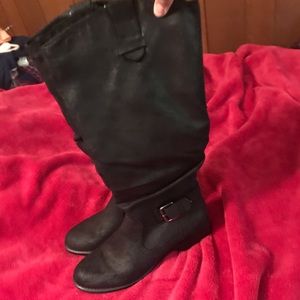 Brand new black boots 7 1/2